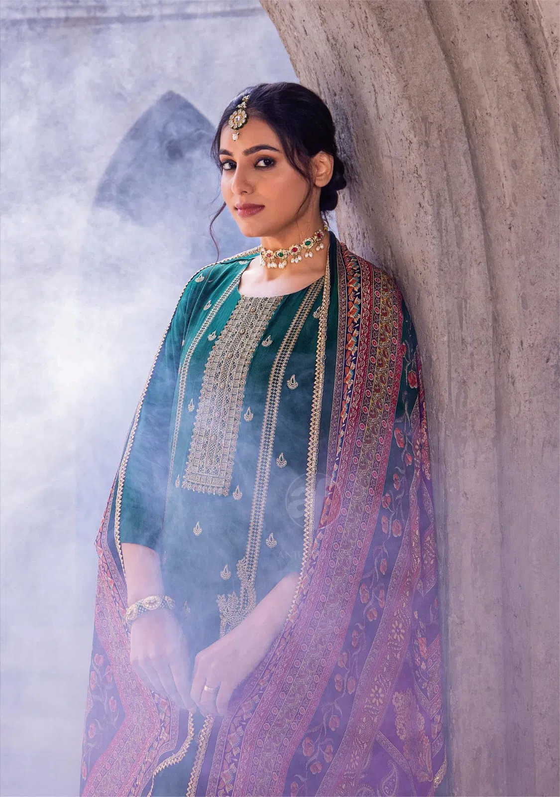 Dastoor By Af Crepe With Heavy Jacquard  Readymade Suits Wholesale Suppliers In Mumbai
